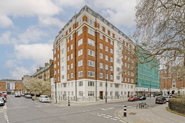 Studio flat for sale