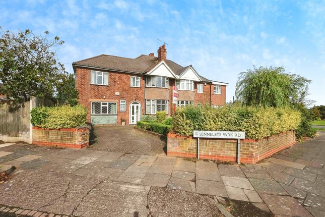 4 bed semi-detached house