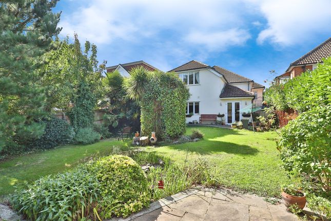 4 bedroom detached bungalow for sale