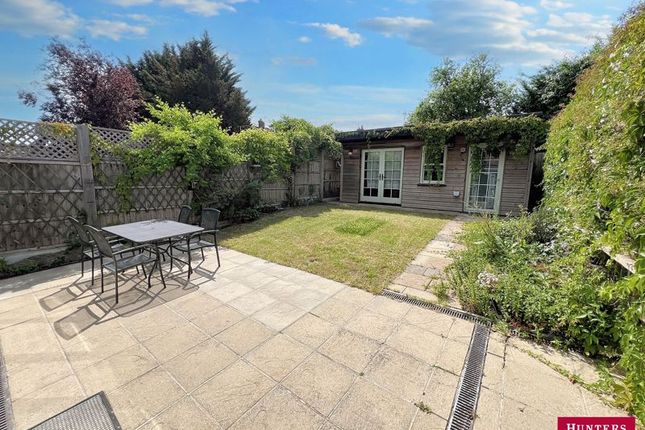 2 bedroom semi-detached bungalow for sale
