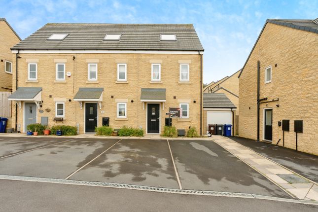 3 bed town house