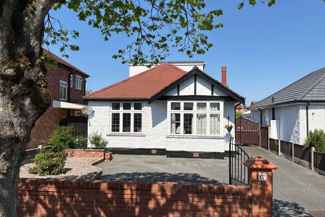 Larkfield Lane, Southport PR9 2 bed detached bungalow for sale
