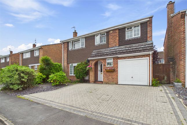 New Road, Newbury, Berkshire, RG14 5 bed detached house for sale