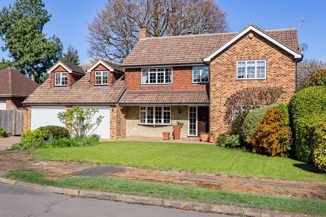 Ridgelands, Fetcham 5 bed detached house for sale