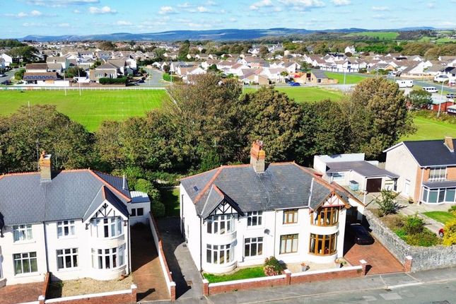 4 South Place, Porthcawl CF36 3DB 3 bed semi