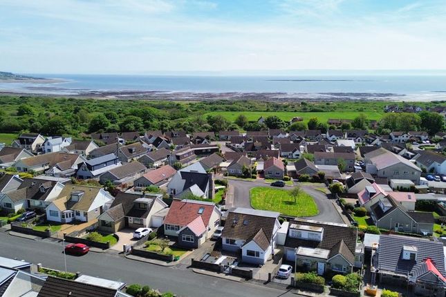 58 Danygraig Avenue, Porthcawl, CF36 5AE 4 bed detached bungalow for sale