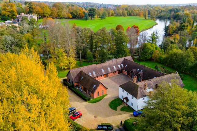 Lambourn Road, Speen, Newbury... 2 bed semi