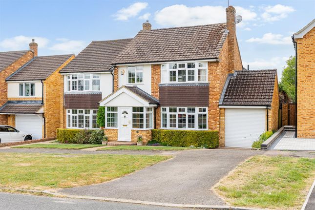 Warren Way, Welwyn 5 bed detached house for sale