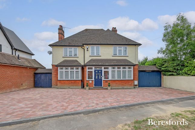 Westbury Drive, Brentwood, CM14 5 bed detached house for sale