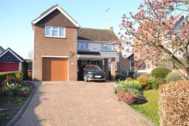 6 bed detached house