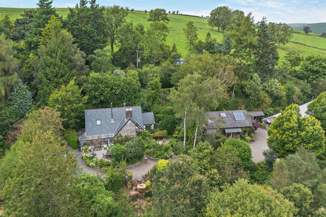 Felindre, Knighton, Powys 6 bed bungalow for sale