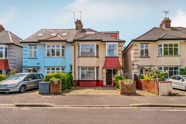 Boston Gardens, Brentford, Middlesex 4 bed semi