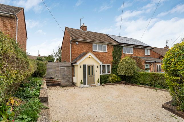 Durrants Lane, Northchurch... 2 bed semi