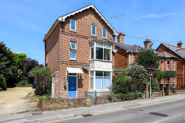 Salisbury Road, Blandford Forum 1 bed flat for sale