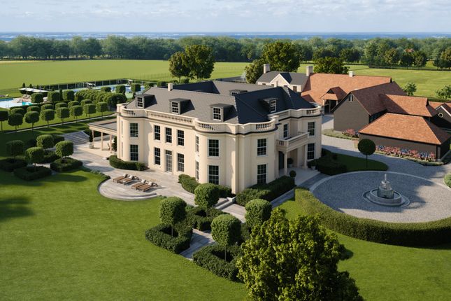 6 bed detached house