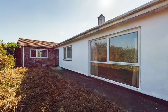 4 bedroom detached bungalow for sale