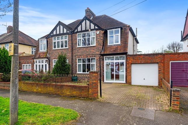 3 bed semi-detached house