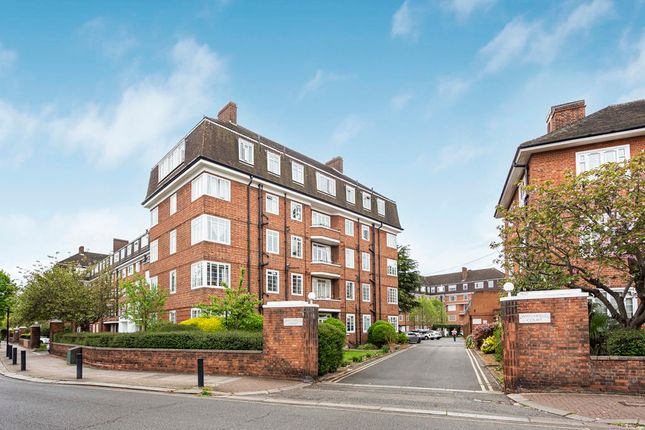 Watchfield Court, Sutton Court Road... 2 bed apartment for sale