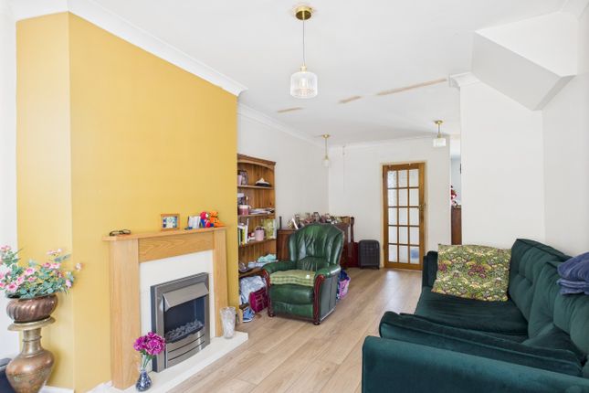 Wellington Avenue, Sidcup DA15 4 bed semi