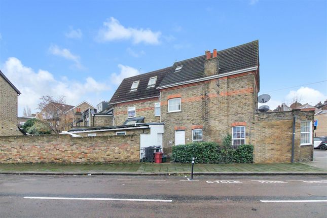 Clifton Road, Isleworth Block of apartments for sale