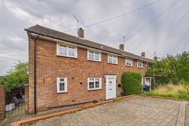 White Hill, Chaulden, HP1 3 bed end of terrace house for sale