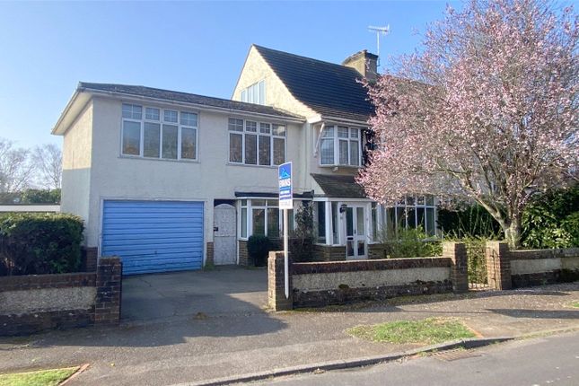 6 bedroom semi-detached house for sale