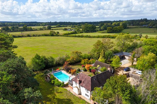 Stock Lane, Salisbury SP5 3 bed detached house for sale