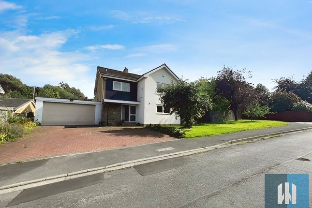 4 bed detached house