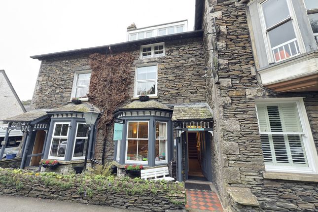 5 bedroom terraced house for sale