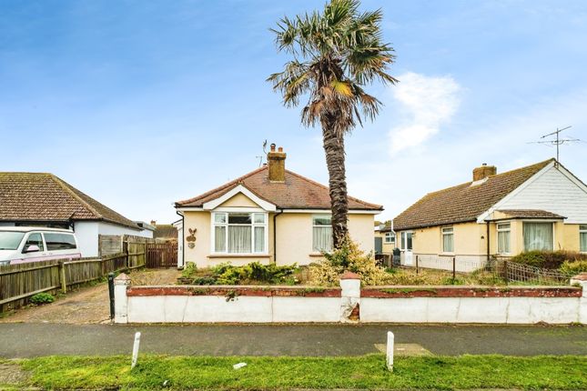 2 bed detached bungalow