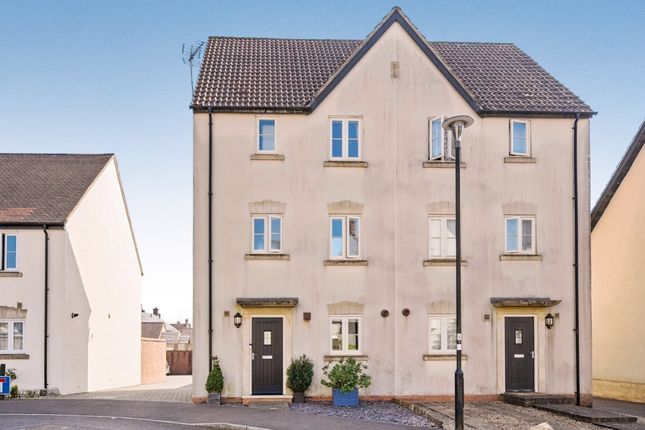 4 bedroom semi-detached house for sale