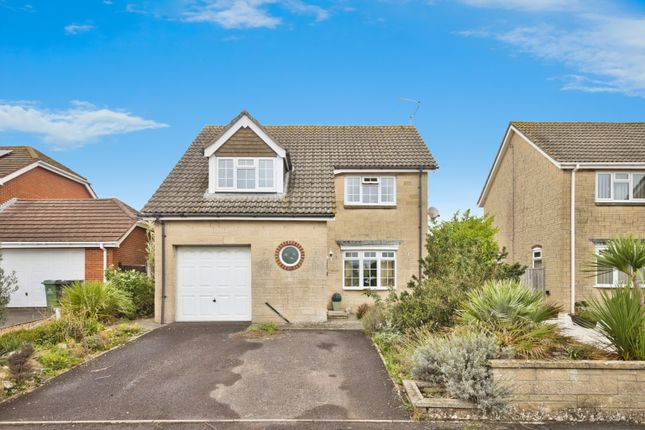 3 bed detached house