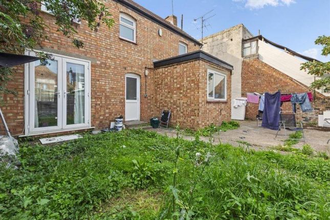 East Avenue, Hayes 3 bed house for sale