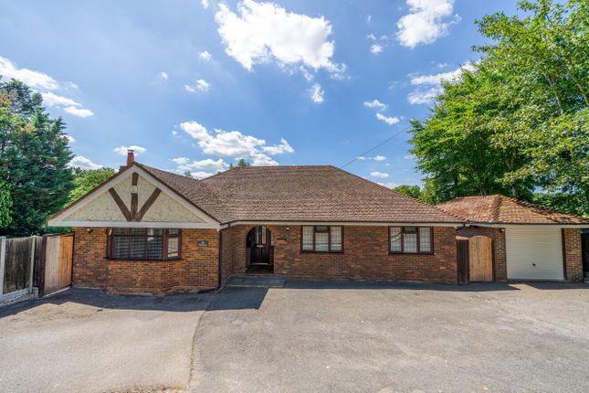 Darenth Road South, Dartford, Kent, DA2 3 bed bungalow for sale