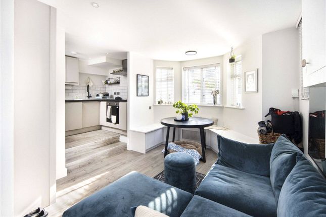 Pepys Road, New Cross, London, SE14 1 bed flat for sale