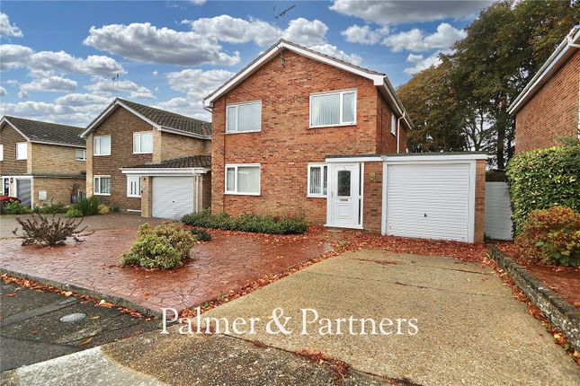 The Chestnuts, Ipswich, Suffolk, IP2 4 bed detached house for sale