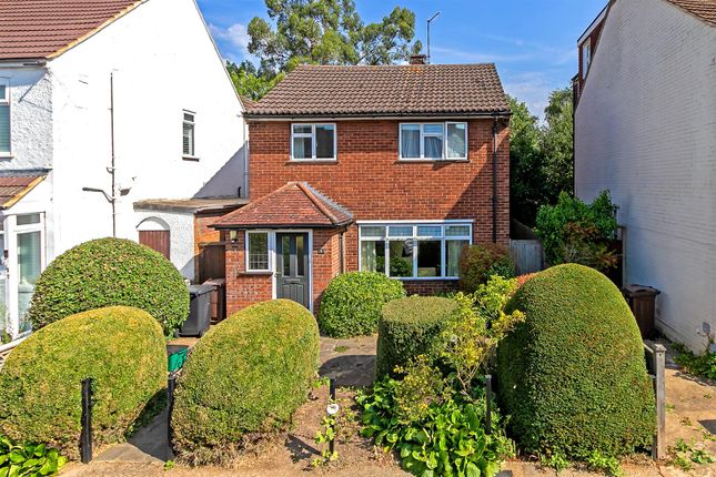 Cambridge Road, St. Albans 3 bed detached house for sale