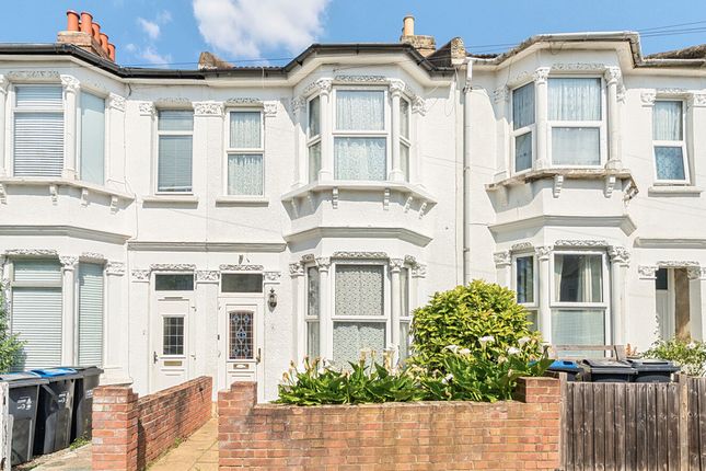 Cobden Road, London, SE25 3 bed terraced house for sale