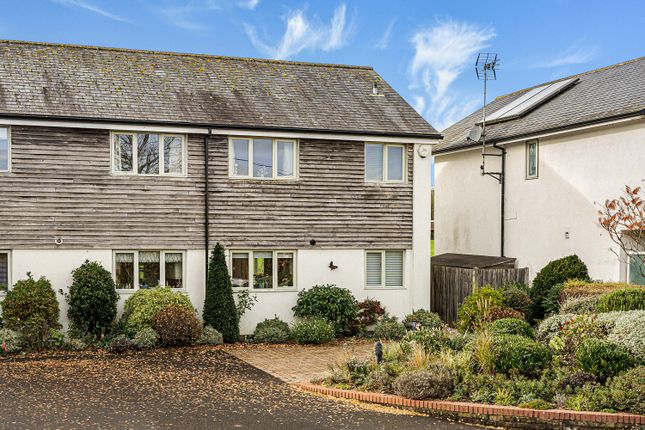 Brightstone Lane, Lower Farringdon... 3 bed semi