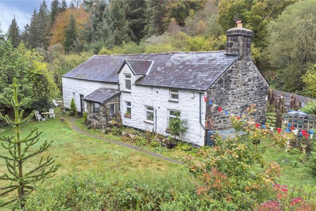 Ganllwyd, Dolgellau, Gwynedd, LL40 3 bed detached house for sale