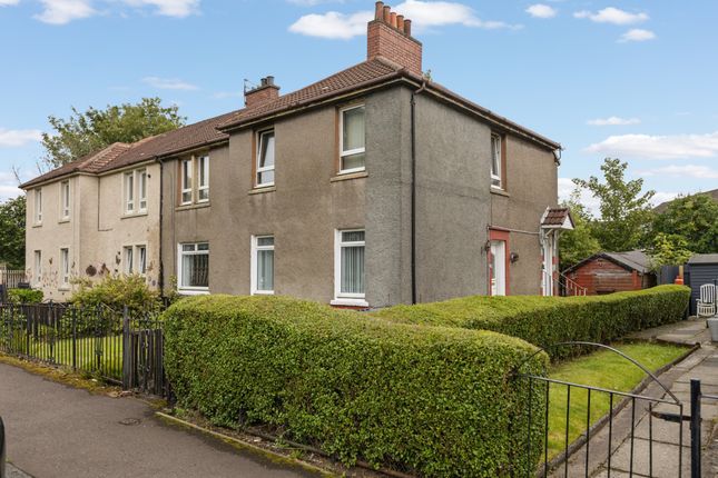 3 bedroom flat for sale