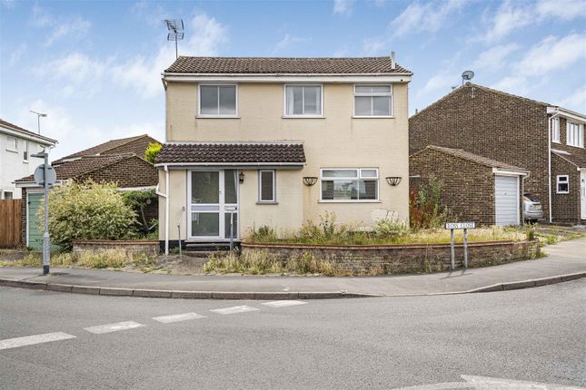 Ross Close, Saffron Walden CB11 3 bed detached house for sale