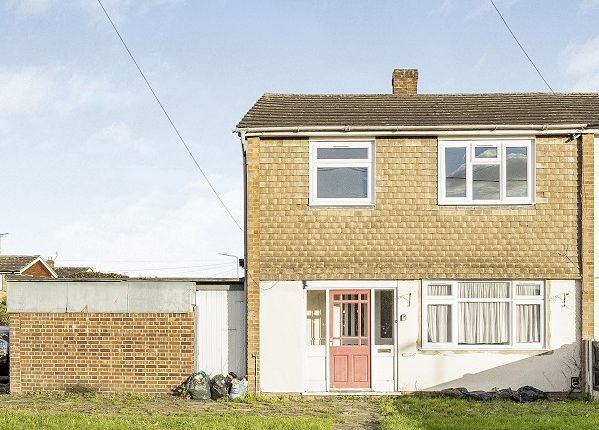 3 bed end terrace house