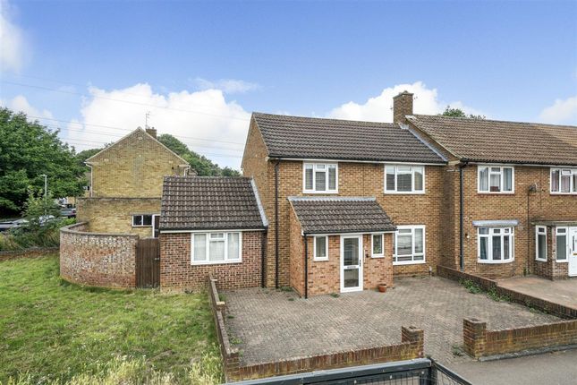 Windmill Road, Hemel Hempstead, HP2 2 bed end of terrace house for sale