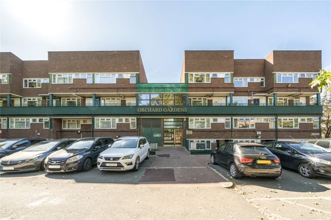 Lewisham Road, Lewisham, SE13 3 bed flat for sale