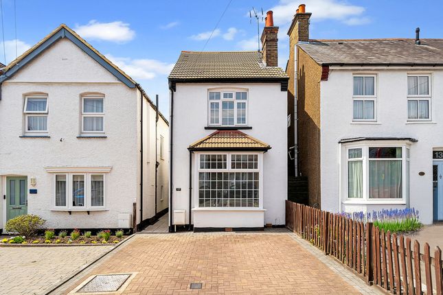High Street, Northwood, Middlesex, HA6 3 bed detached house for sale