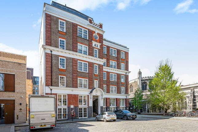 Bartholomew Close, London 2 bed flat for sale