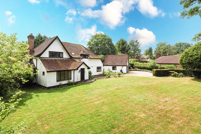 Leverstock Green Road, Hemel... 4 bed detached house for sale