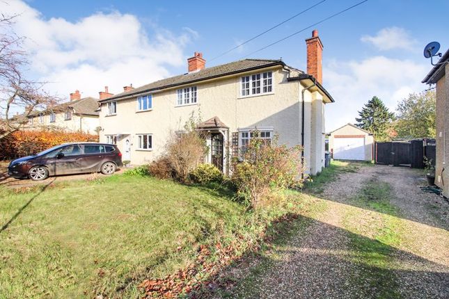 Ickwell Road, Biggleswade SG18 3 bed semi