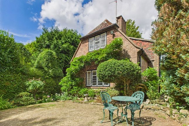 2 bedroom detached house for sale